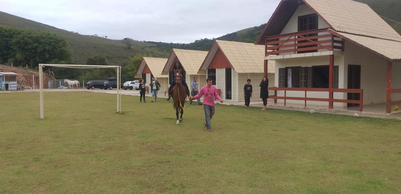 Pousada Recanto Feliz Carvalhos Mg Ngoại thất bức ảnh